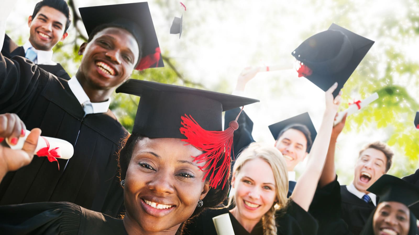 THE INDONESIAN AID SCHOLARSHIP (TIAS)